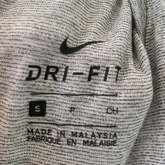 Gray UGA Nike dri-fit tank top - Picture 3 of 3